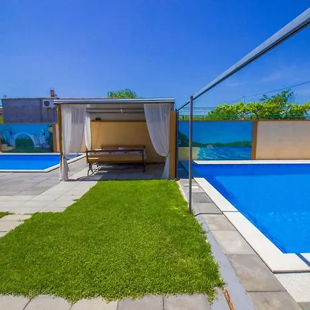 Bise Holiday home *