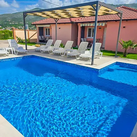 Bise Holiday home *